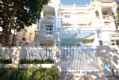 A brand-new 3 story villa in Ciputra, Tay Ho for rent